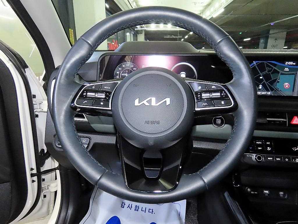 KIA Seltos - Vista 8