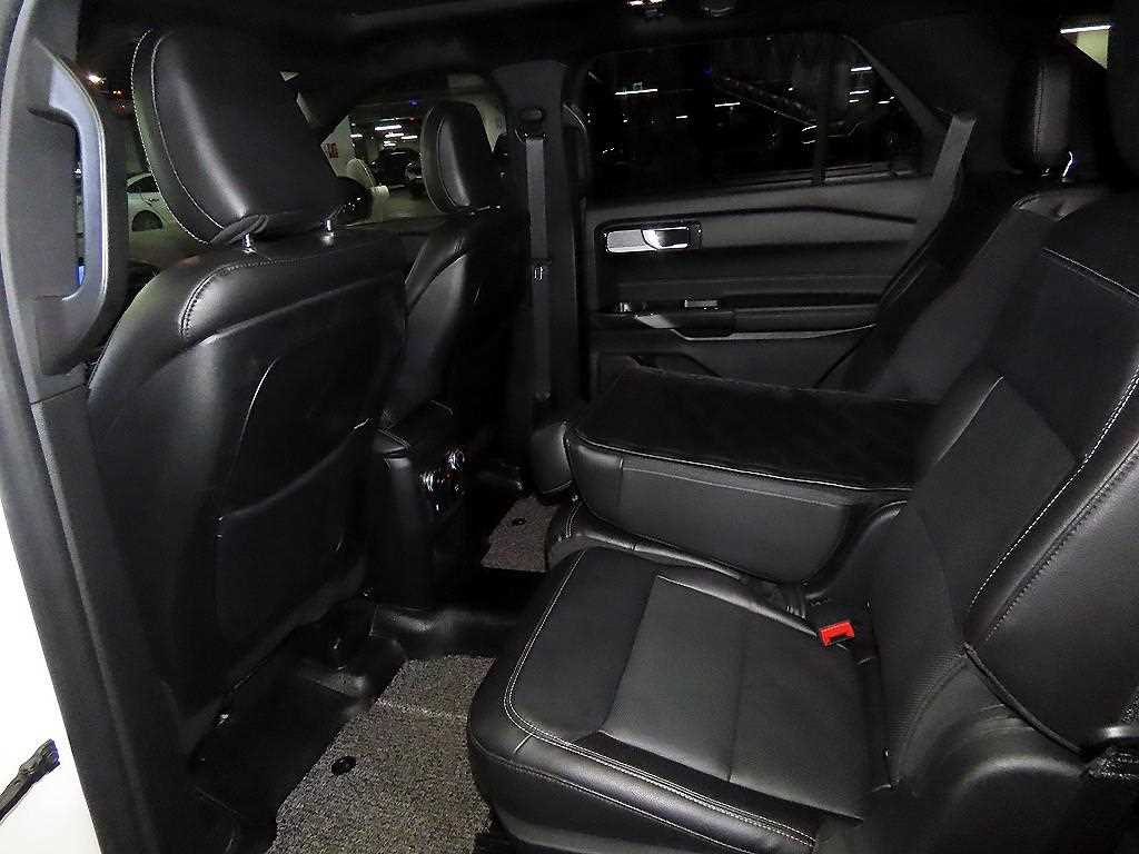 Ford Explorer - Vista 7