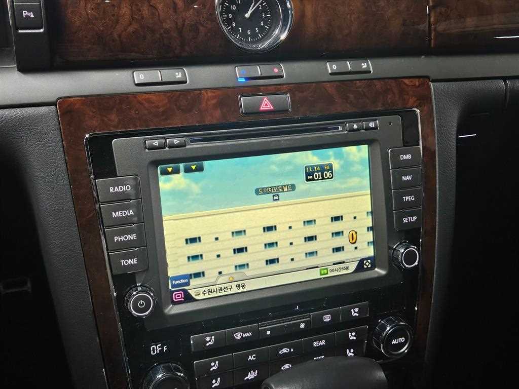 Volkswagen Phaeton 2012 Gris - Importación desde Corea - HF Imports Iquique - Foto 14