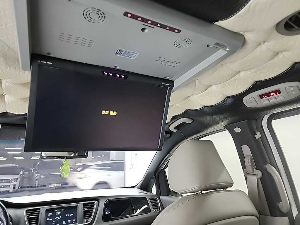 KIA Carnival 2018 Blanco - Importación desde Corea - HF Imports Iquique - Foto 14