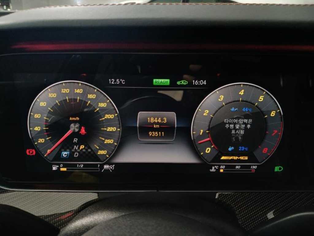 Mercedes Benz CLS Class - Vista 9