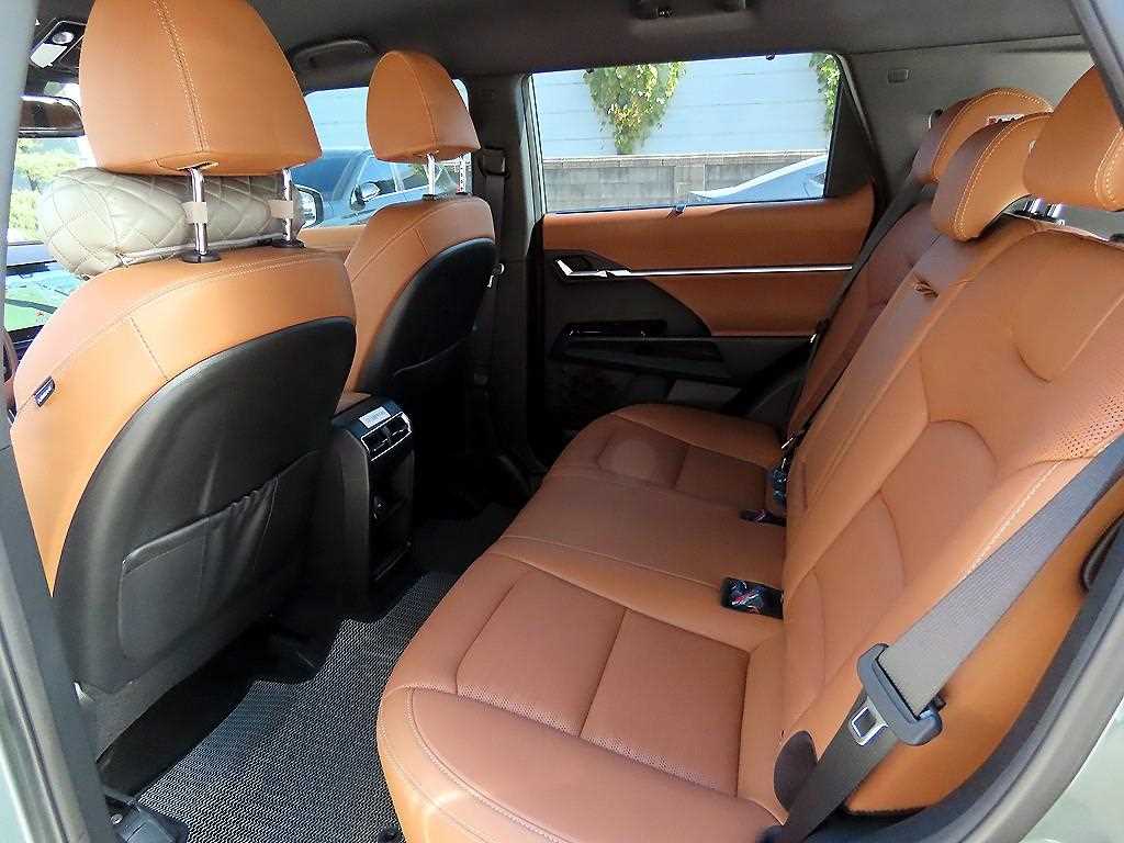 Ssangyong Torres - Vista 6