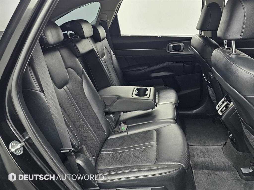 KIA Sorento - Vista 12