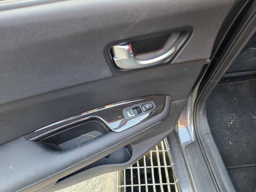 KIA K5 2016 Gris - Importación desde Corea - HF Imports Iquique - Foto 14