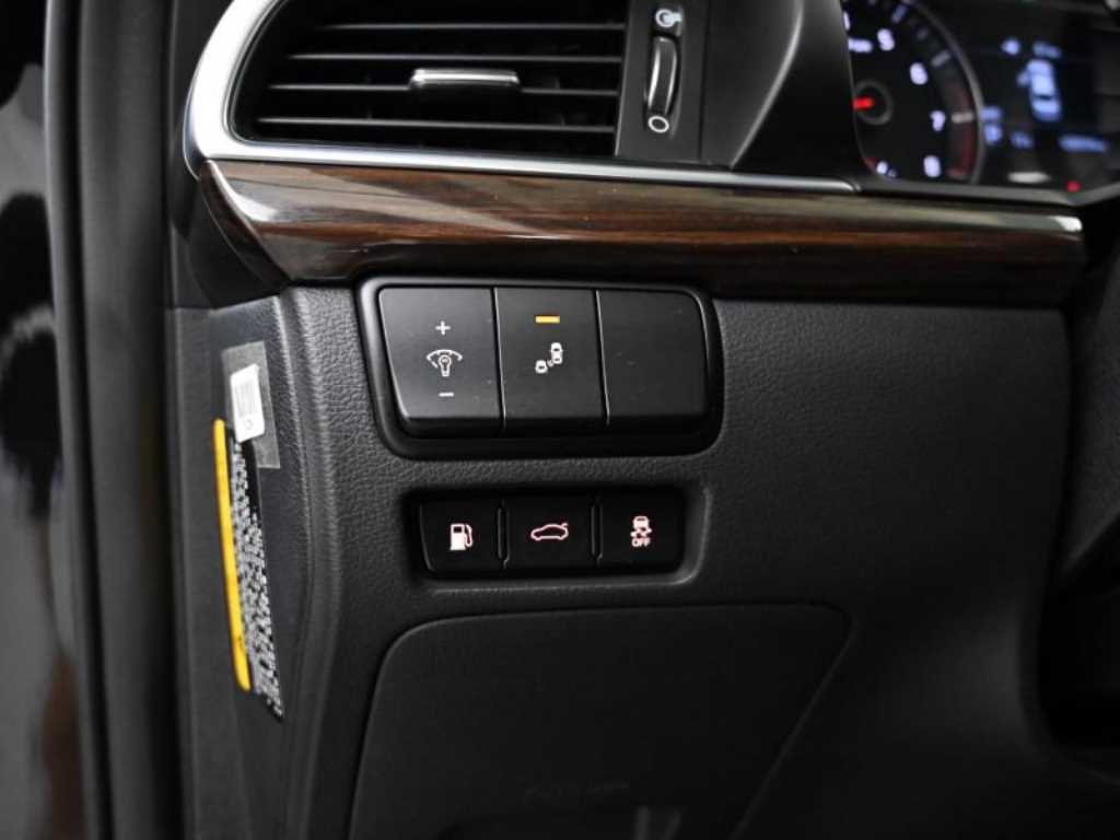 KIA K7 2018 Negro - Importación desde Corea - HF Imports Iquique - Foto 17