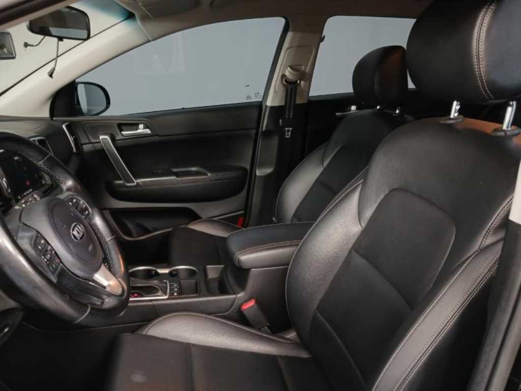 KIA Sportage - Vista 9