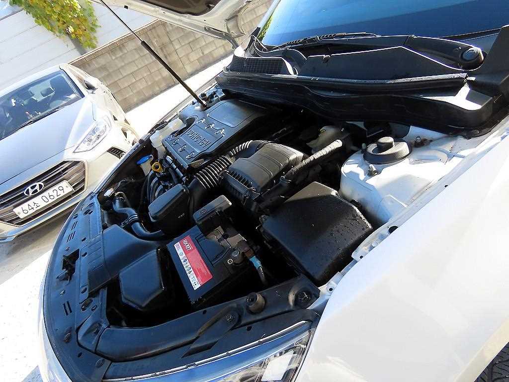 KIA K5 2011 Plateado - Importación desde Corea - HF Imports Iquique - Foto 19