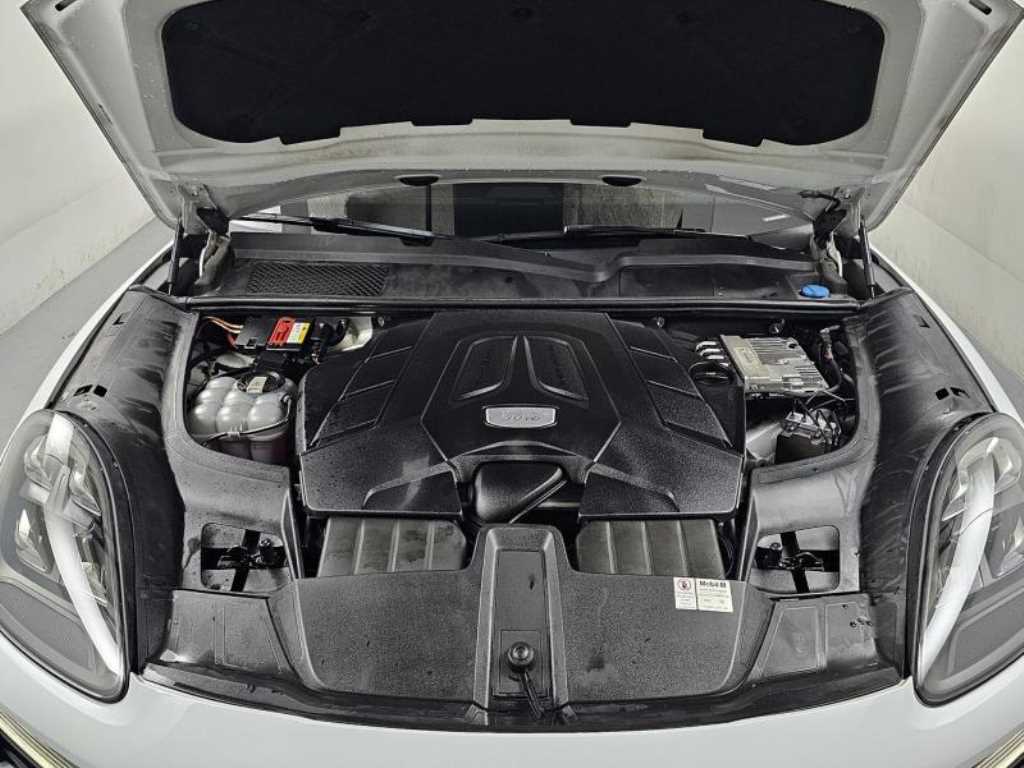 Porsche Cayenne - Vista 6