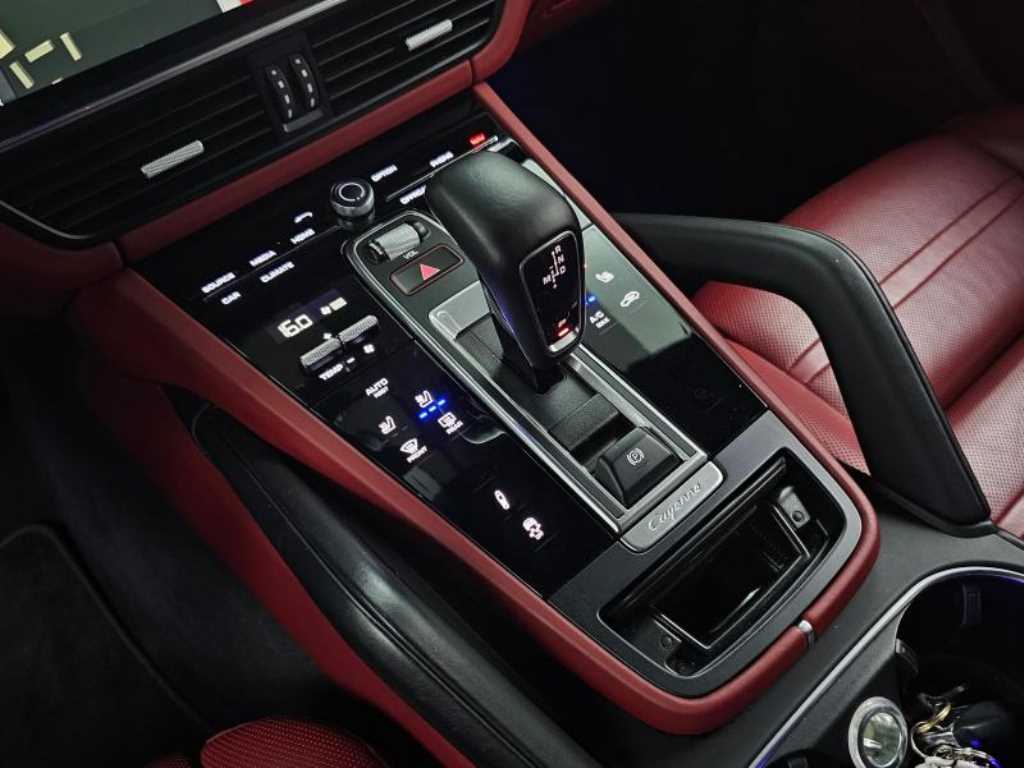 Porsche Cayenne - Vista 9