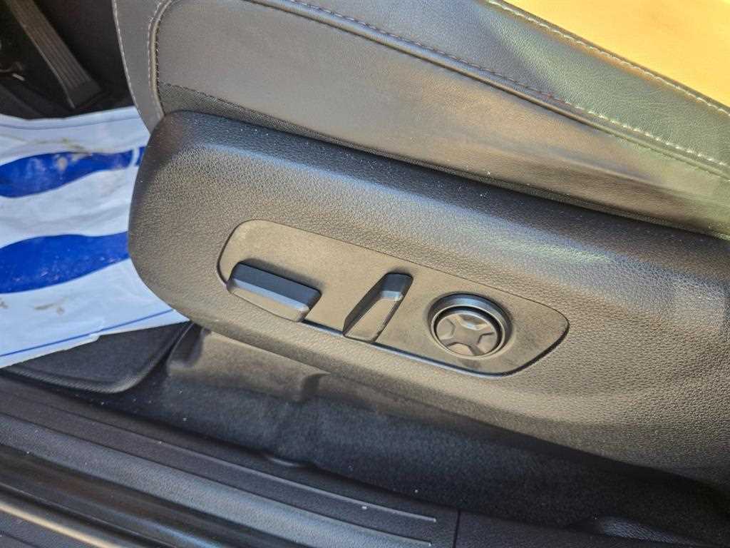 KIA Carnival - Vista 7