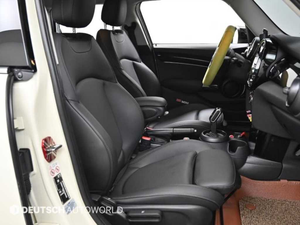 Mini Cooper - Vista 10