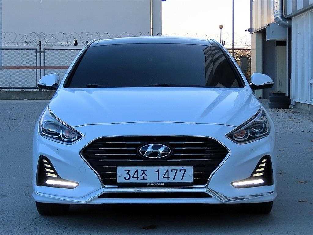 HYUNDAI Sonata 2018 Blanco - Importación desde Corea - HF Imports Iquique - Foto 1