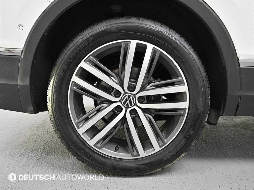 Volkswagen Tiguan - Vista 5