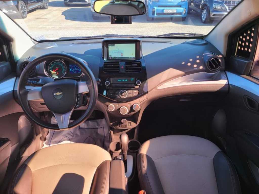 Chevrolet Spark - Vista 8