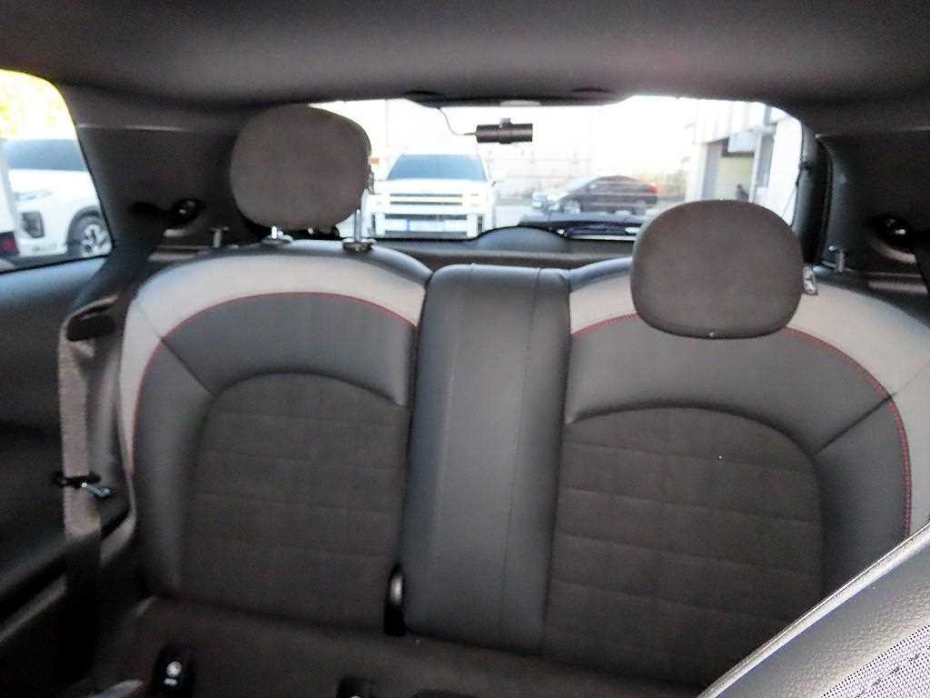 Mini Cooper - Vista 6