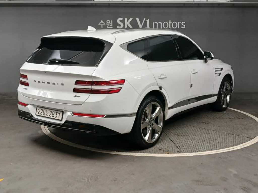 Genesis GV80 - Vista 5