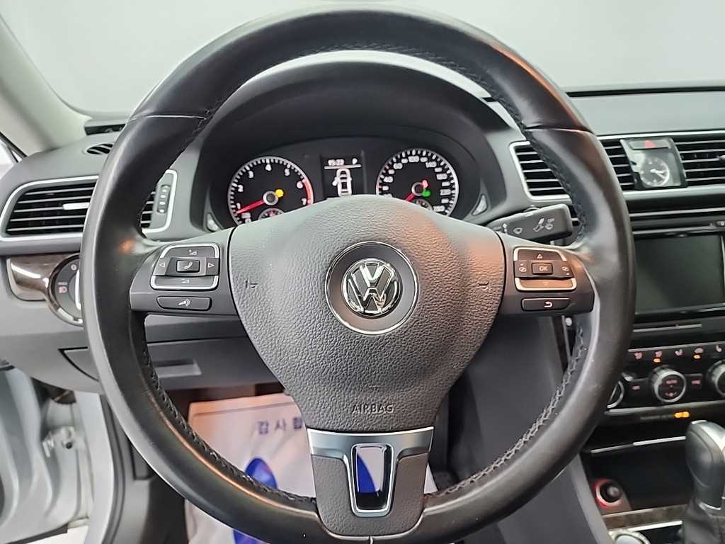 Volkswagen Passat - Vista 7