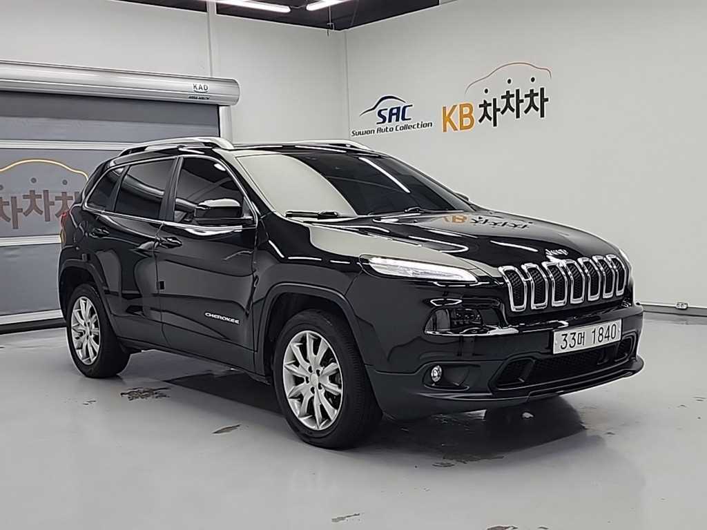 Jeep Cherokee - Vista 4