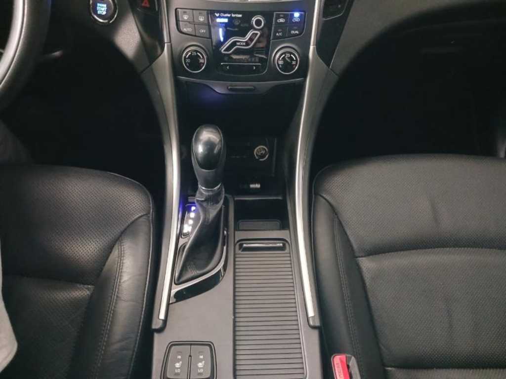 HYUNDAI Sonata 2012 Gris - Importación desde Corea - HF Imports Iquique - Foto 14