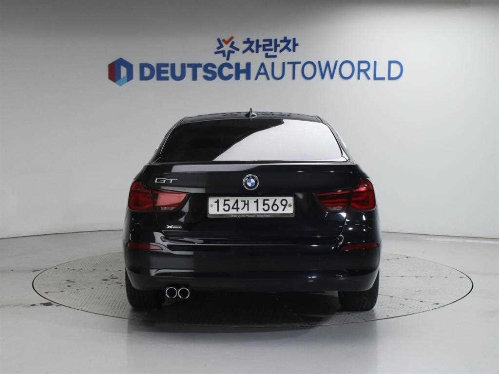 BMW Gran Turismo - Vista 4