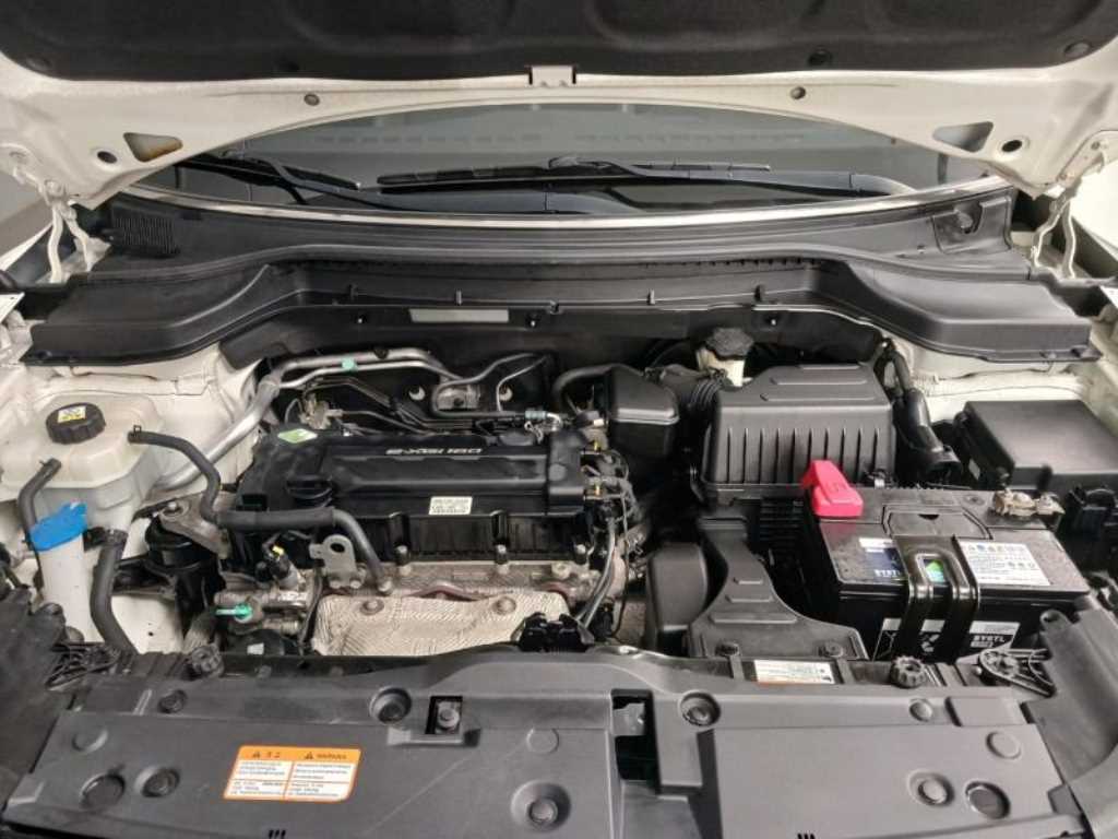 Ssangyong Tivoli 2017 Blanco - Importación desde Corea - HF Imports Iquique - Foto 19