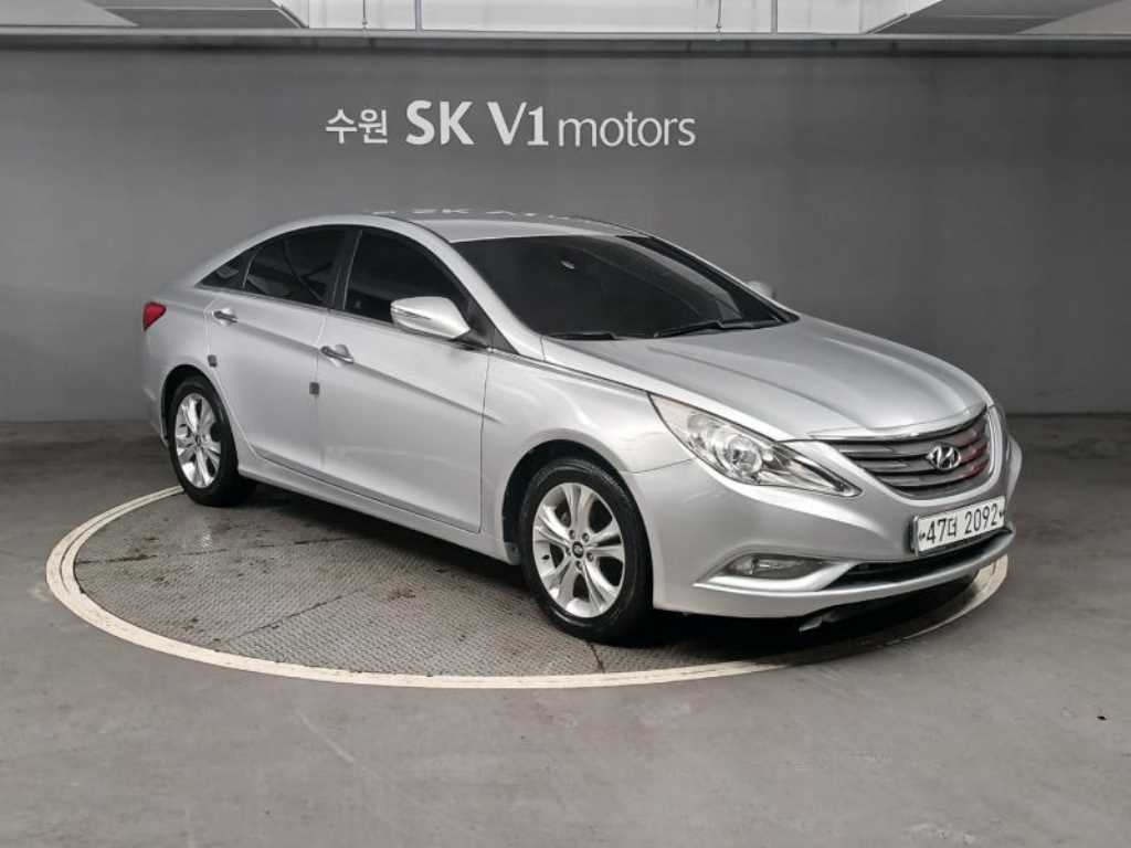 HYUNDAI Sonata - Vista 5