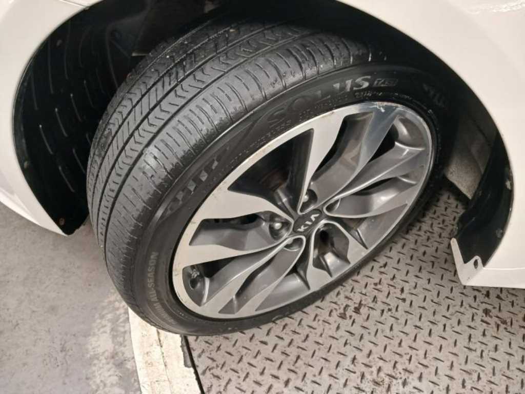 KIA K5 2015 Blanco - Importación desde Corea - HF Imports Iquique - Foto 20