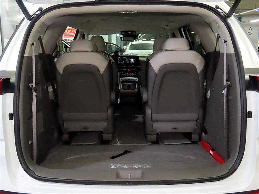 KIA Carnival 2023 Blanco - Importación desde Corea - HF Imports Iquique - Foto 17