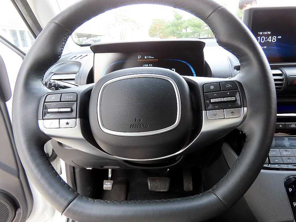 HYUNDAI Casper - Vista 8