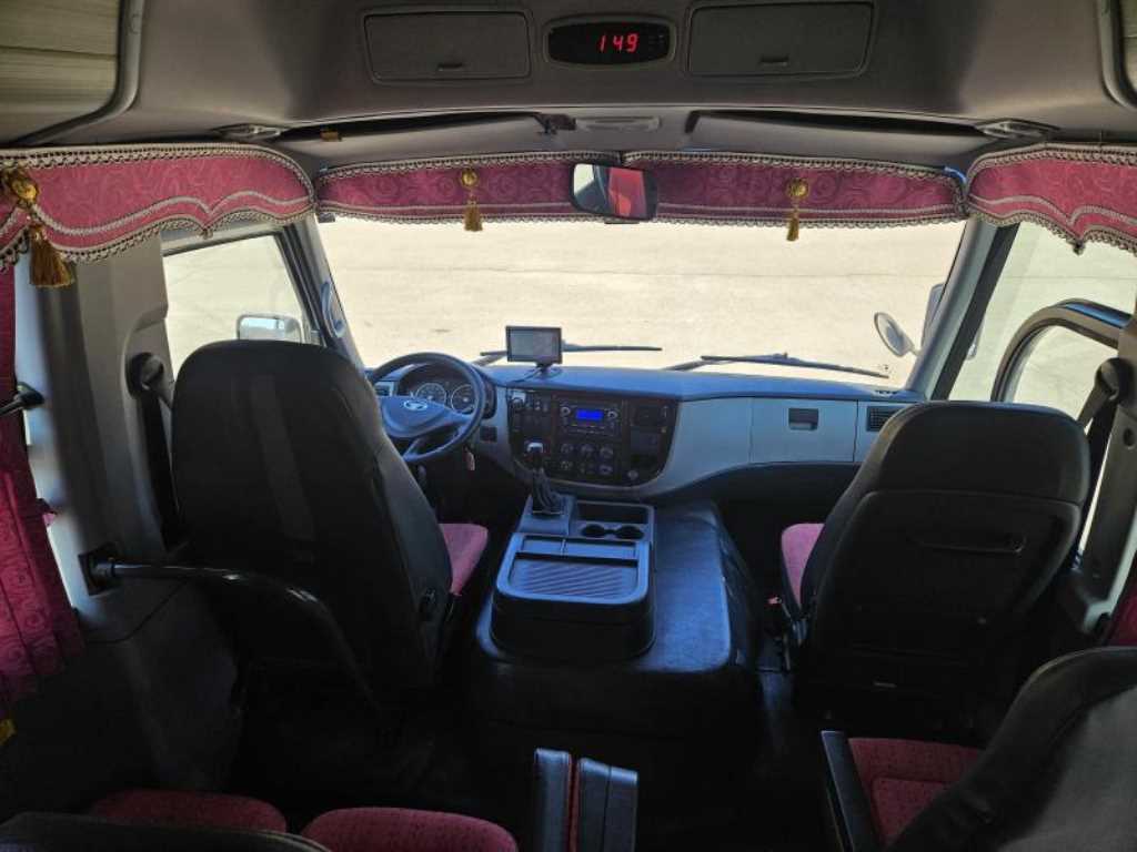 medium and large bus Medium Daewoo Bus - Vista 11