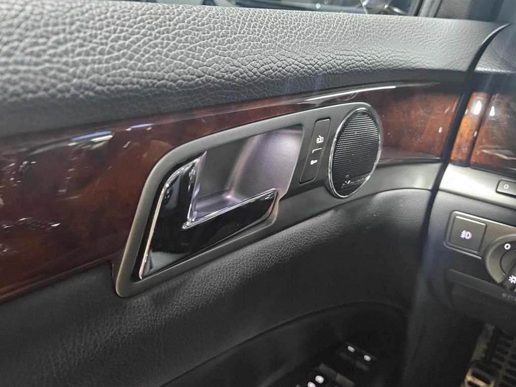 Volkswagen Phaeton - Vista 11