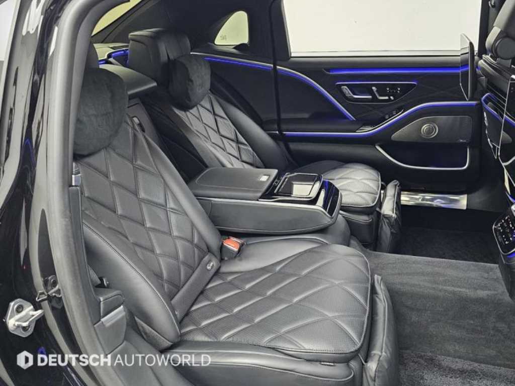 Mercedes Benz S Class - Vista 12