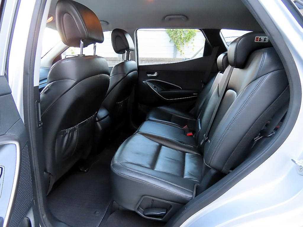 HYUNDAI Santa Fe - Vista 6