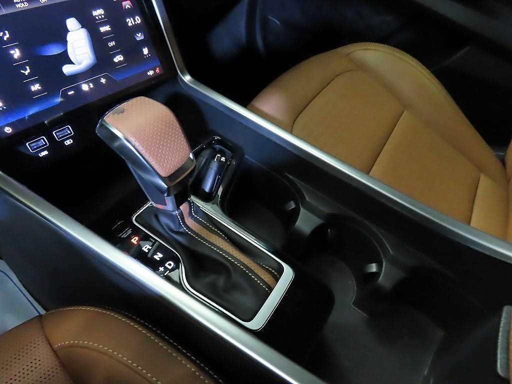 Ssangyong Torres - Vista 12