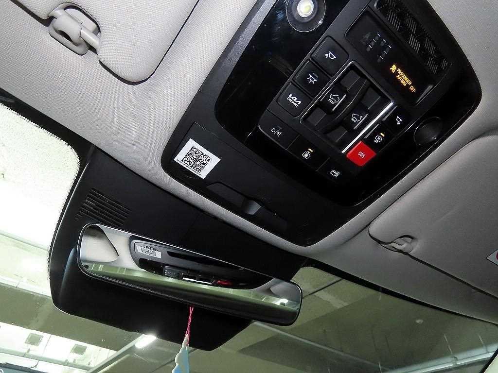 KIA Carnival 2024 Blanco - Importación desde Corea - HF Imports Iquique - Foto 13