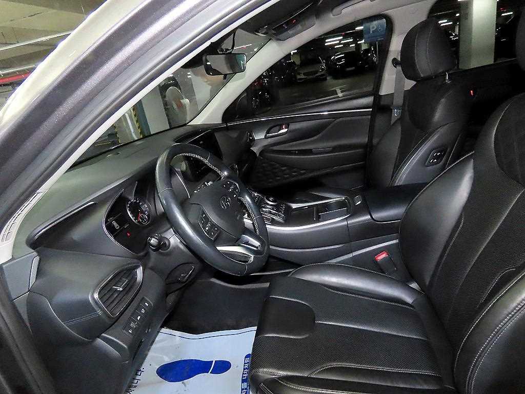 HYUNDAI Santa Fe - Vista 6