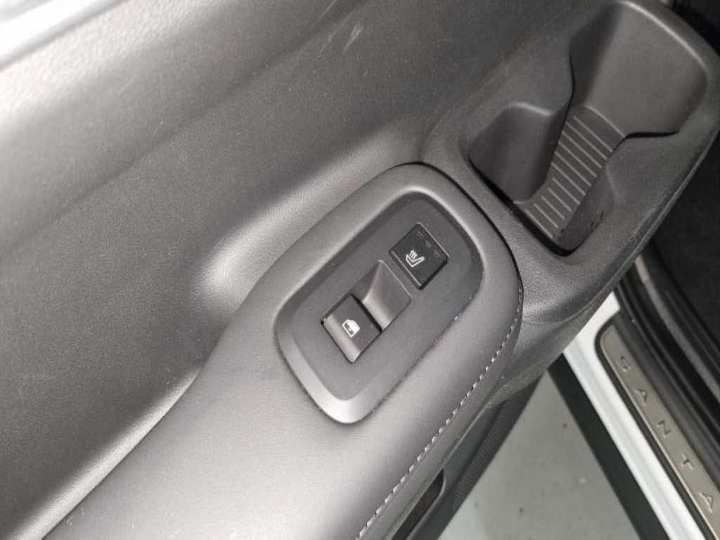 HYUNDAI Santa Fe 2024 Blanco - Importación desde Corea - HF Imports Iquique - Foto 17