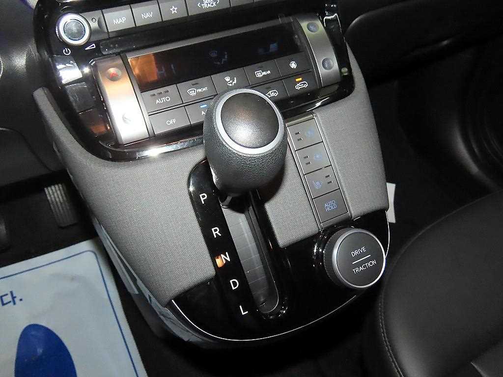 HYUNDAI Casper - Vista 12