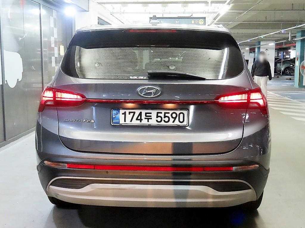 HYUNDAI Santa Fe - Vista 5