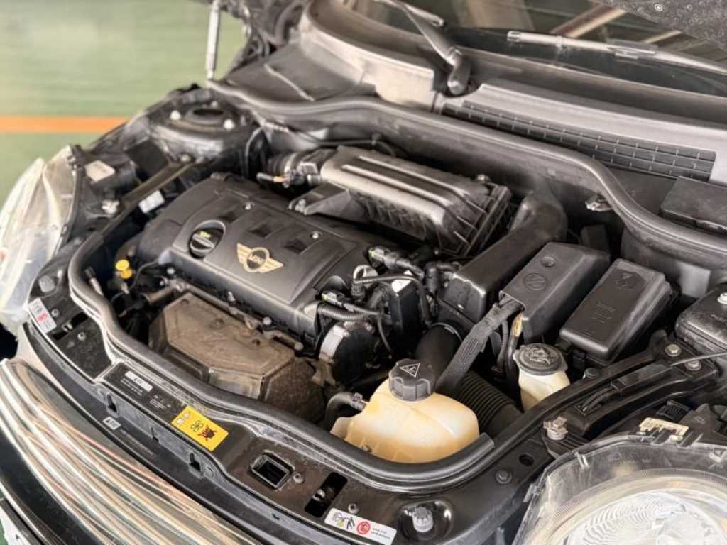 Mini Cooper - Vista 6