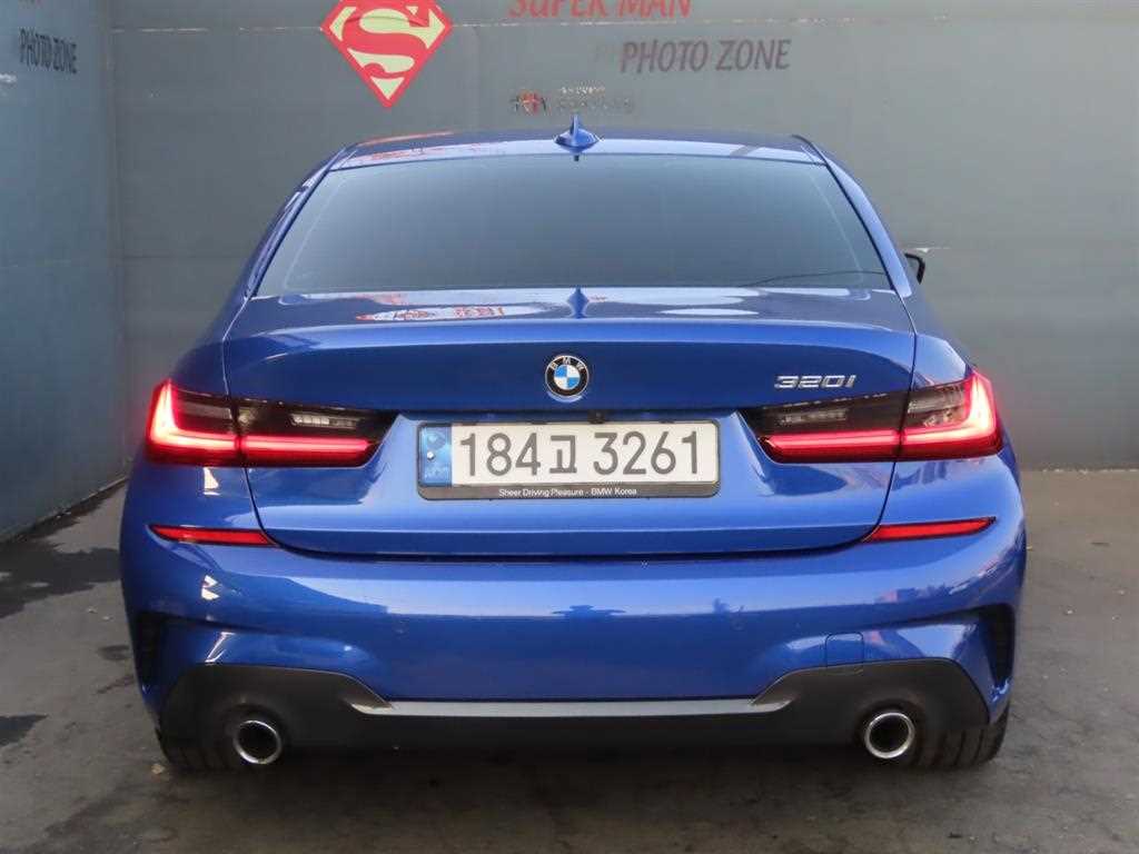 BMW 3 series - Vista 4