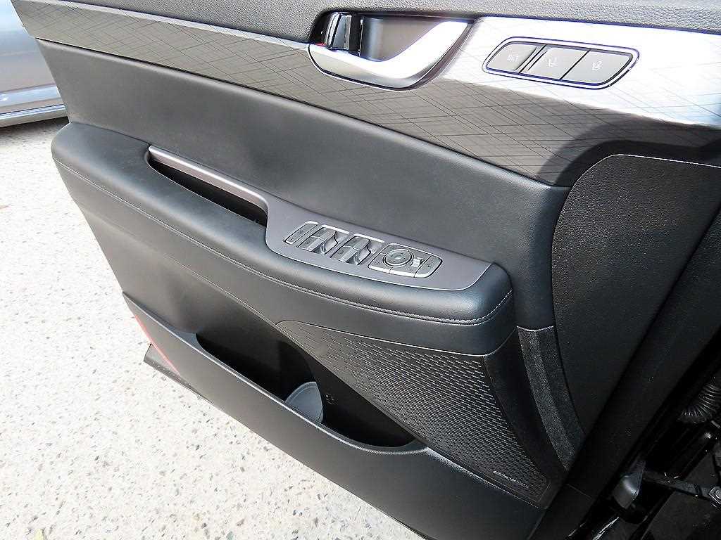 HYUNDAI Palisade - Vista 12