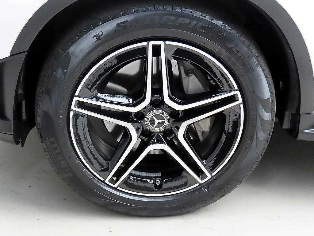 Mercedes Benz GLC Class 2022 Blanco - Importación desde Corea - HF Imports Iquique - Foto 19