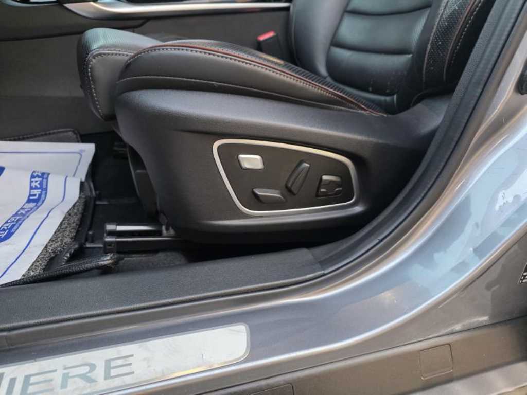 SAMSUNG QM6 - Vista 12