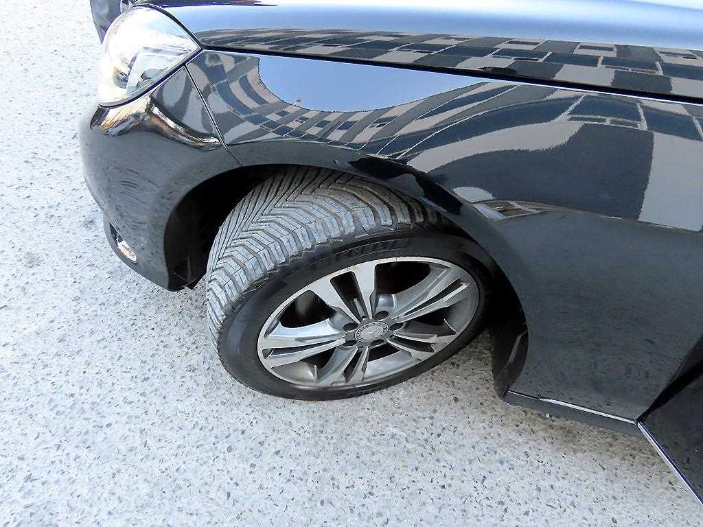 Mercedes Benz E class 2016 Negro - Importación desde Corea - HF Imports Iquique - Foto 20