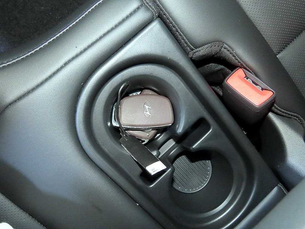 HYUNDAI Casper 2025 Blanco - Importación desde Corea - HF Imports Iquique - Foto 13