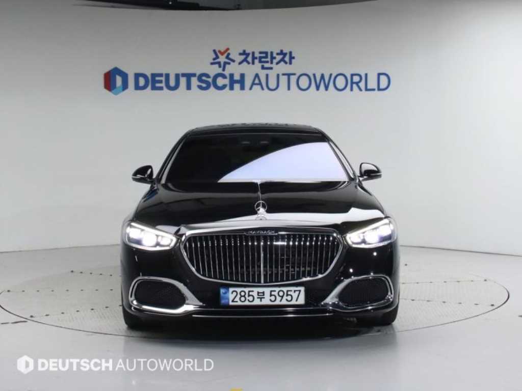 Mercedes Benz S Class - Vista 3