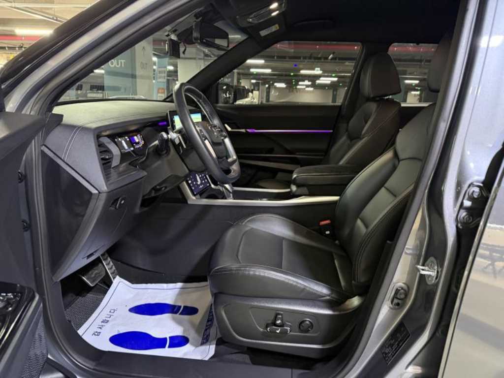 Ssangyong Torres - Vista 11