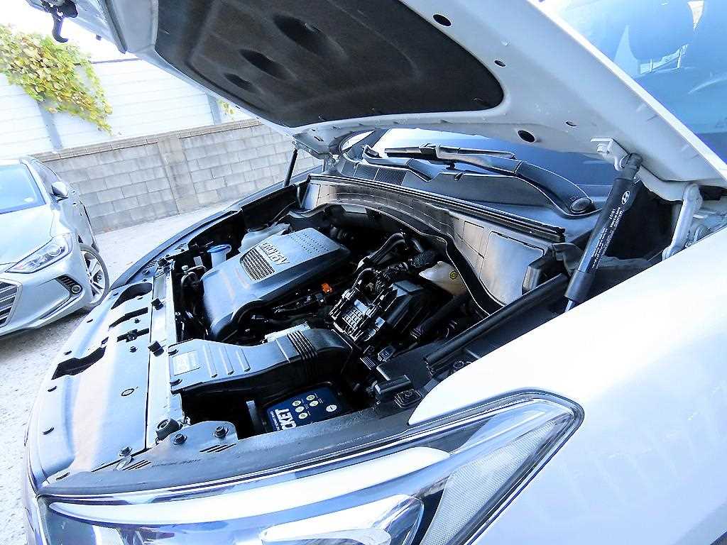 HYUNDAI Santa Fe 2017 Plateado - Importación desde Corea - HF Imports Iquique - Foto 18