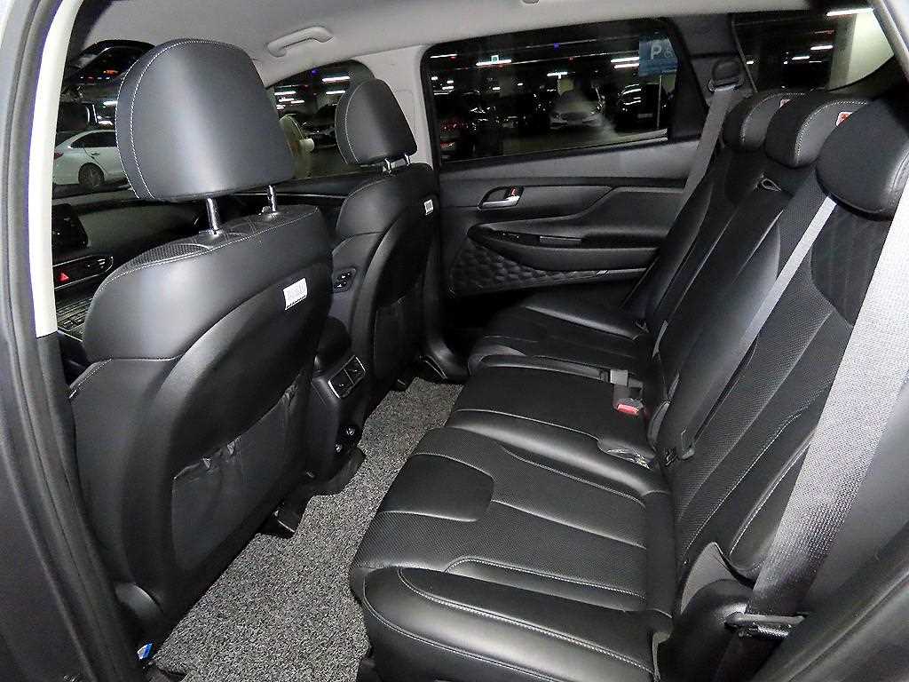 HYUNDAI Santa Fe - Vista 7